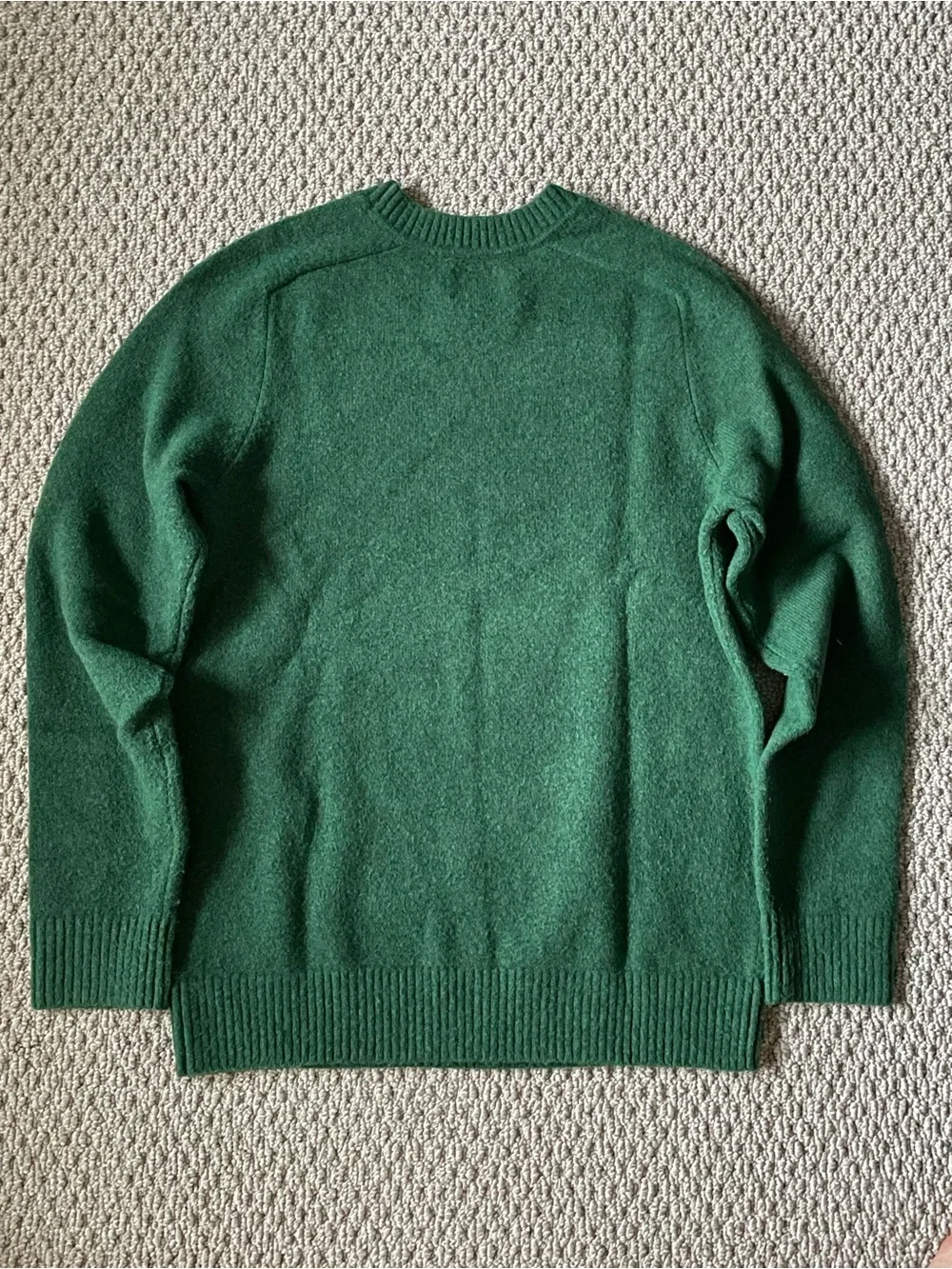 GAP recycled shaggy crewneck sweater, size small, good condition!